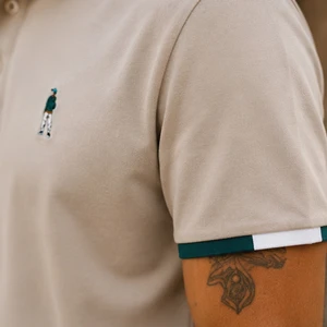 [LEVE 5 PAGUE 3] Camisa Masculina Castelli em Algodão e Poliéster Premium (Discrição de Alto Padrão)